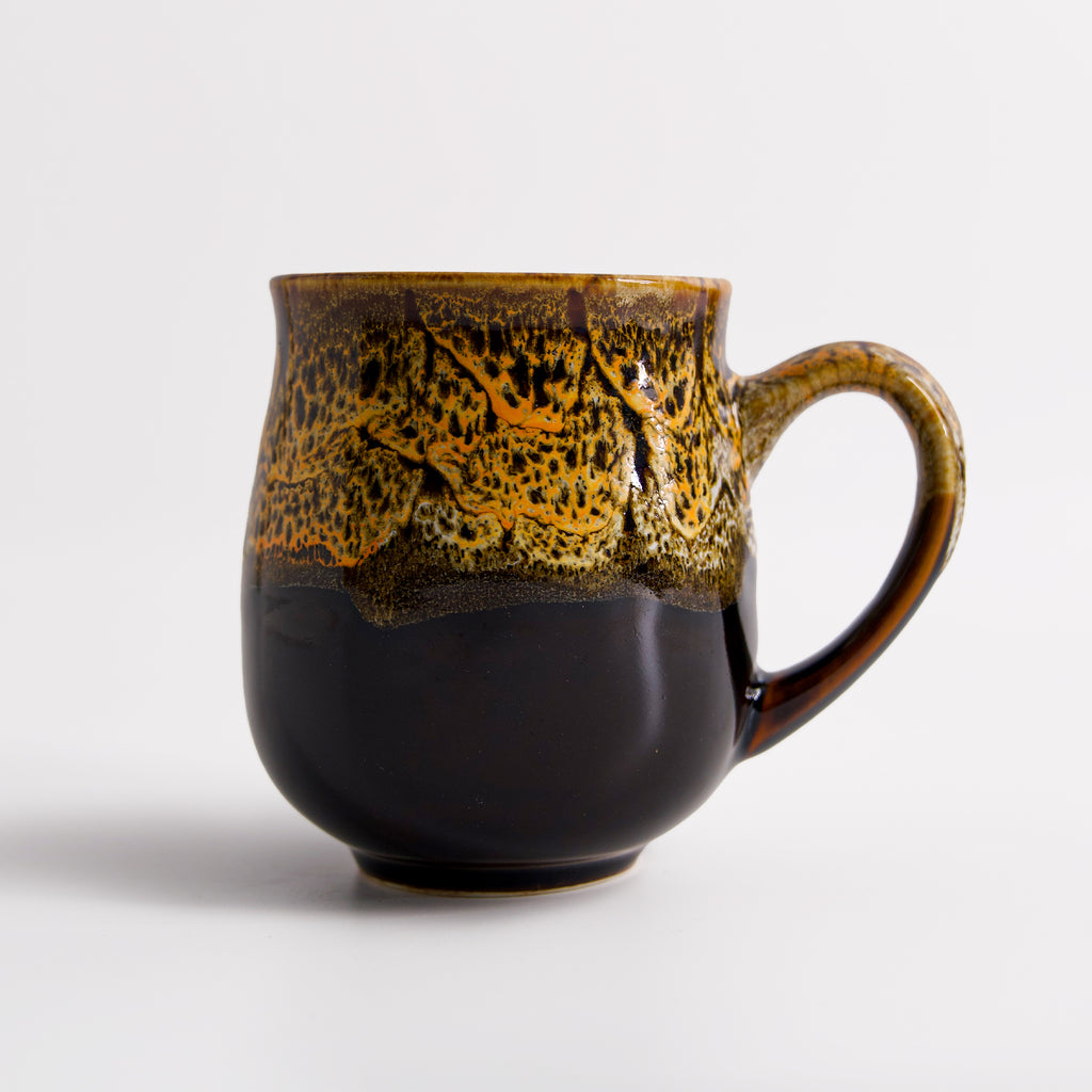 Ceramic Mug Black with animal print large size